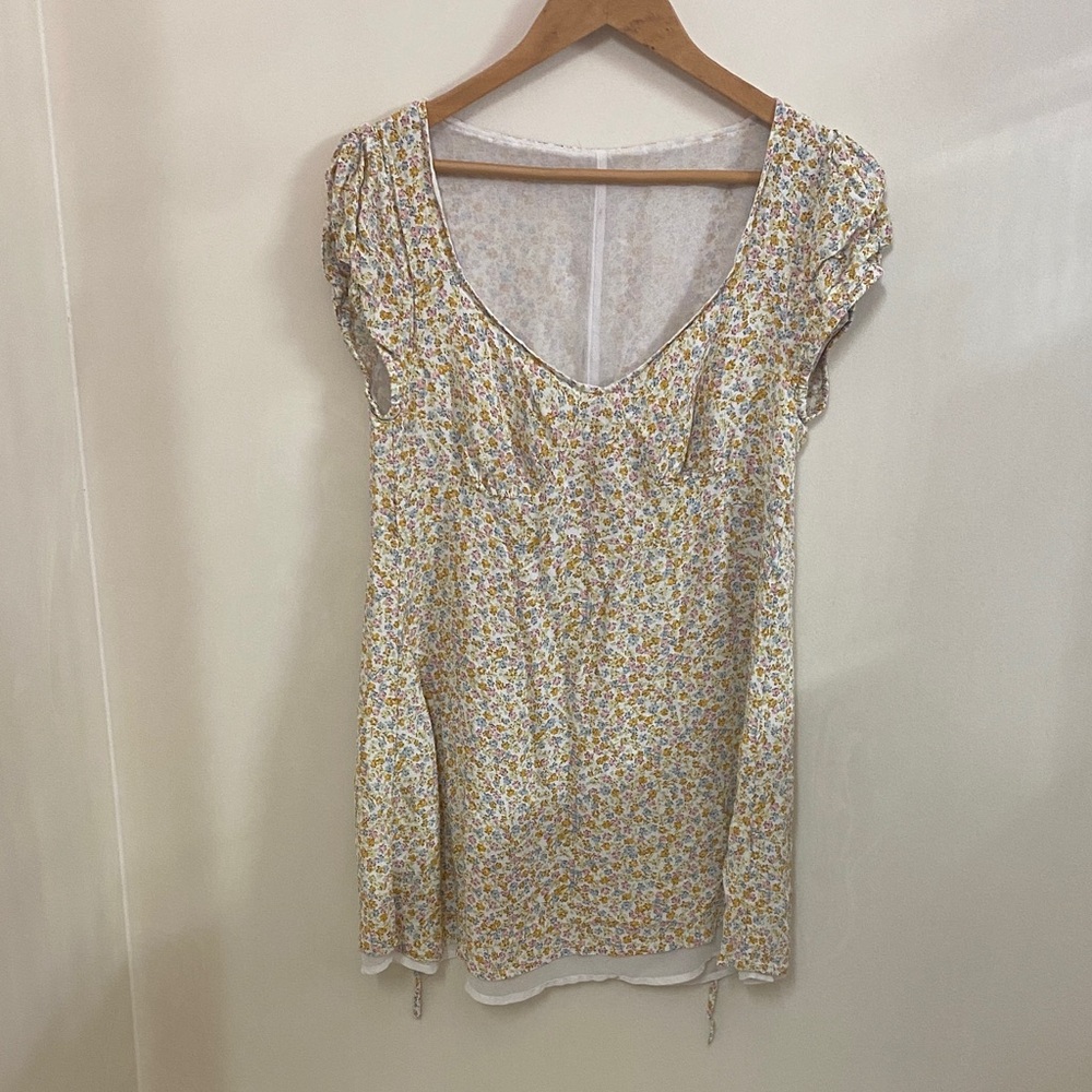 Floral Print Short Sleeve Blouse